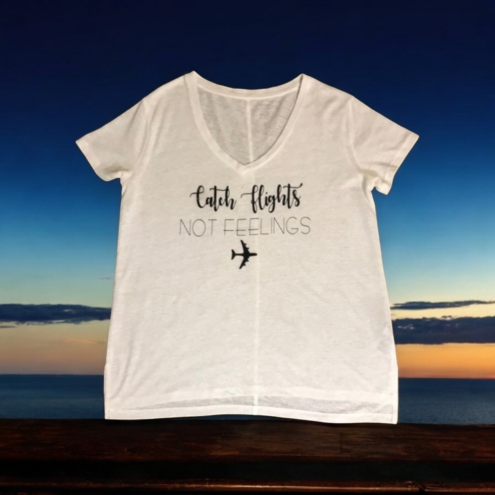 Old Navy “Catch Flights Not Feelings” Oversized Linen Blend V-neck Tee Size XS